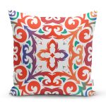 - 8761 - Realhomes Beyaz Zemin Üzerinde Çini Desenli Dijital Baskılı Modern Yastık Kırlent Kılıfı Realhomes