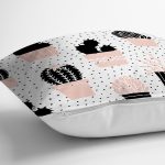 - 8845 - Realhomes Beyaz Zemin Üzerinde Siyah Puantiyeli Kaktüs Desenli Yastık Kırlent Kılıfı Realhomes