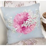 - 8922 - Realhomes  Rengarenk Zeminli Ortanca Çiçek Desenli Dijital Baskılı Modern Yastık Kırlent Kılıfı Realhomes