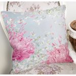 Pastel Zeminli Rengarenk Ortanca Çiçek Dijital Baskılı Modern Yastık Kırlent Kılıfı Realhomes