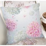 - 8931 - Realhomes  Pastel Zeminli Rengarenk Ortanca Çiçek Dijital Baskılı Modern Yastık Kırlent Kılıfı Realhomes