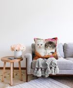 - Sonil-K-15-Gorsel2 - Realhomes  Sevimli Kediler Dijital Baskılı Dekoratif Raşel Kadife Yastık Kırlent Kılıfı Realhomes