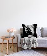 - Sonil-K-16-Gorsel2 - Realhomes  Marilyn Monroe Resimli Dijital Baskılı Dekoratif Raşel Kadife Yastık Kırlent Kılıfı Realhomes