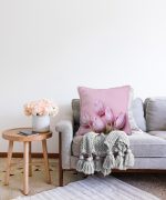 - Sonil-K-163-Gorsel2 - Realhomes Realhomes Gül Resim Dijital Baskılı Dekoratif Raşel Kadife Yastık Kırlent Kılıfı Realhomes