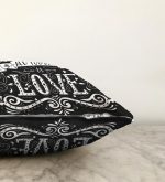 Siyah Love Dijital Baskılı Dekoratif Raşel Kadife Yastık Kırlent Kılıfı Realhomes