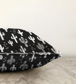 Siyah Beyaz Kaktüs Dijital Baskılı Dekoratif Raşel Kadife Yastık Kırlent Kılıfı Realhomes