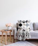 - Sonil-K-2056-Gorsel2 - Realhomes  Yuvarlak Desenli Modern Dijital Baskılı Dekoratif Raşel Kadife Yastık Kırlent Kılıfı Realhomes