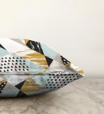 - Sonil-K-2057-Gorsel3 - Realhomes  Realhomes Modern Geometrik Şekiller Dijital Baskılı Raşel Kadife Yastık Kırlent Kılıfı Realhomes