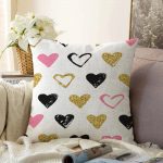 - Sonil-K-2125-Gorsel1 - Realhomes  Renkli Kalp Desenli Dijital Baskılı Dekoratif Raşel Kadife Yastık Kılıfı Realhomes