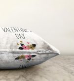 - Sonil-K-2126-Gorsel3 - Realhomes  Happy Valentınes Day Yazılı Dijital Baskılı Raşel Kadife Kırlent Kılıfı Realhomes