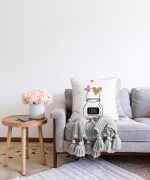 - Sonil-K-2128-Gorsel2 - Realhomes  Love Kalp Desenli Dijital Baskılı Dekoratif Raşel Kadife Yastık Kılıfı Realhomes