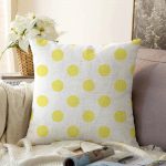 - Sonil-K-2155-Gorsel1 - Realhomes  Sarı Puantiyeli Dijital Baskılı Dekoratif Raşel Kadife Yastık Kırlent Kılıfı Realhomes