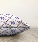 - Sonil-K-2207-Gorsel3 - Realhomes Renkli Çiçek Desenli Dijital Baskılı Dekoratif Raşel Kadife Yastık Kılıfı Realhomes