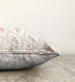 - Sonil-K-2208-Gorsel3 - Realhomes  Özel Tasarım Çiçek Resimli Dijital Baskılı Modern Raşel Kadife Yastık Kılıfı Realhomes