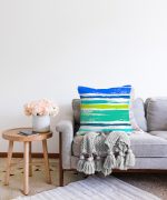 - Sonil-K-2253-Gorsel2 - Realhomes  Renkli Boyama Desen Dijital Baskılı Dekoratif Raşel Kadife Yastık Kılıfı Realhomes