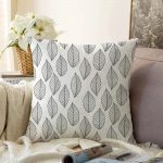 - Sonil-K-2263-Gorsel1 - Realhomes  Özel Tasarım Yaprak Desenli Dijital Baskılı Raşel Kadife Kırlent Kılıfı Realhomes