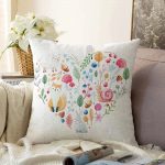 - Sonil-K-2271-Gorsel1 - Realhomes  Kalp Motifli Doğa Temalı Dijital Baskılı Modern Raşel Kadife Kırlent Kılıfı Realhomes