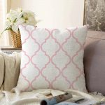 Pembe Renkli Ogea Desenli Dijital Baskılı Modern Raşel Kadife Yastık Kılıfı Realhomes