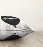 - Sonil-K-2276-Gorsel3 - Realhomes Adventure Balon Resimli Dijital Baskılı Dekoratif Raşel Kadife Kırlent Kılıfı Realhomes