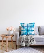 - Sonil-K-2289-Gorsel2 - Realhomes  Mavi Sulu Boya Desenli Dijital Baskılı Modern Raşel Kadife Yastık Kılıfı Realhomes