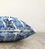 - Sonil-K-2290-Gorsel3 - Realhomes  Geometrik Baklava Desenli Dijital Baskılı Modern Raşel Kadife Kırlent Kılıfı Realhomes