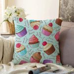 - Sonil-K-2340-Gorsel1 - Realhomes  Renkli Cupcake Desenli Dijital Raşel Kadife Yastık Kırlent Kılıfı Realhomes