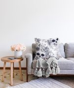 - Sonil-K-2348-Gorsel2 - Realhomes  Kurukafa ve Çiçekler Motifli Dekoratif Raşel Kadife Yastık Kırlent Kılıfı Realhomes