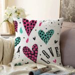 - Sonil-K-2355-Gorsel1 - Realhomes Kalpli Love Desenli Dekoratif Raşel Kadife Yastık Kırlent Kılıfı Realhomes