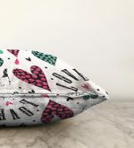 - Sonil-K-2355-Gorsel3 - Realhomes Kalpli Love Desenli Dekoratif Raşel Kadife Yastık Kırlent Kılıfı Realhomes