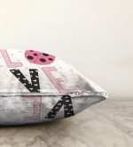 - Sonil-K-2371-Gorsel3 - Realhomes  Love Uğurböceği Desenli Dekoratif Raşel Kadife Yastık Kırlent Kılıfı Realhomes