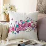 Şarmaşık Gül Desenli Kuş Motifli Dijital Baskılı Raşel Kadife Yastık Kırlent Kılıfı Realhomes
