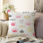 - Sonil-K-2421-Gorsel1 - Realhomes Pudra Renk Prenses Taç Motifli Dijital Baskılı Raşel Kadife Yastık Kırlent Kılıfı Realhomes