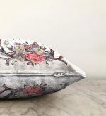 - Sonil-K-2449-Gorsel3 - Realhomes  Stay True Motifli Kavaniçe Desenli Dijital Baskılı Raşel Kadife Yastık Kırlent Kılıfı Realhomes