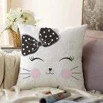 So Sweet Motifli Çizimi Raşel Kadife Kırlent Kılıfı Realhomes