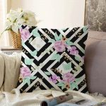 - Sonil-K-2501-Gorsel1 - Realhomes  Siyah Beyaz Labirent Temalı Soyut Çiçek Desenli Raşel Kadife Yastık Kırlent Kılıfı Realhomes