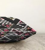 - Sonil-K-2504-Gorsel3 - Realhomes Karma Çiçek Geometrik Desenler Modern Raşel Kadife Yastık Kırlent Kılıfı Realhomes