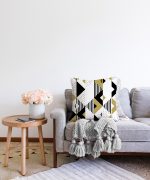 - Sonil-K-2508-Gorsel2 - Realhomes  Hardal Renk Geometrik Şekiller Temalı Raşel Kadife Kırlent Kılıfı Realhomes