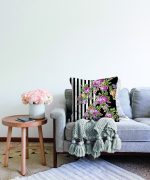 - Sonil-K-2516-Gorsel2 - Realhomes  Siyah Beyaz Sütun Temalı Sümbül Motifli Dekoratif Raşel Kadife Yastık Kırlent Kılıfı Realhomes