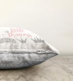 - Sonil-K-2537-Gorsel3 - Realhomes  Üçlü Kral Tacı Dijital Baskılı Dekoratif Raşel Kadife Yastık Kırlent Kılıfı Realhomes