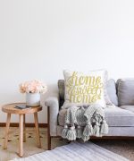 Hardal Renk Home Sweet Home Dijital Baskılı Raşel Kadife Yastık Kırlent Kılıfı Realhomes