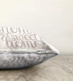 - Sonil-K-2565-Gorsel3 - Realhomes Açık Gri Home Sweet Home Dekoratif Raşel Kadife Yastık Kırlent Kılıfı Realhomes