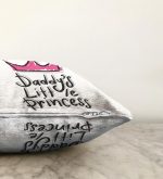 Pembe Taç Desenli Dijital Baskılı Raşel Kadife Yastık Kırlent Kılıfı Realhomes