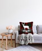 Ekose Zeminde Yılbaşı Geyik Temalı Dijital Baskılı Raşel Kadife Yastık Kılıfı Realhomes