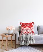 - Sonil-K-3046-Gorsel2 - Realhomes  Kırmızı Beyaz Yılbaşı Geyikleri Dijital Baskılı Raşel Kadife Yastık Kırlent Kılıfı Realhomes