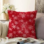 - Sonil-K-3051-Gorsel1 - Realhomes Kırmızı Zeminde Kar Taneleri Dekoratif Raşel Kadife Yastık Kırlent Kılıfı Realhomes