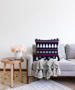 Lacivert Zeminli Ağaç ve Geyik Desenli Dekoratif Raşel Kadife Yastık Kırlent Kılıfı Realhomes