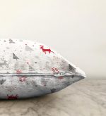 - Sonil-K-3075-Gorsel3 - Realhomes Kırmızı Geyikler ve Ağaçlar Yılbaşı Konseptli Dijital Baskılı Raşel Kadife Yastık Kılıfı Realhomes