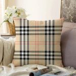 Krem Zeminli Ekose Desenli Dekoratif Raşel Kadife Yastık Kırlent Kılıfı Realhomes