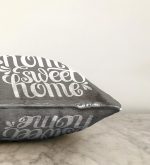 - Sonil-K-309-Gorsel3 - Realhomes Home Sweet Home Dijital Baskılı Dekoratif Raşel Kadife Yastık Kırlent Kılıfı Realhomes