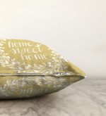 - Sonil-K-312-Gorsel3 - Realhomes  Home Sweet Home Desenli Dijital Baskılı Dekoratif Raşel Kadife Yastık Kırlent Kılıfı Realhomes